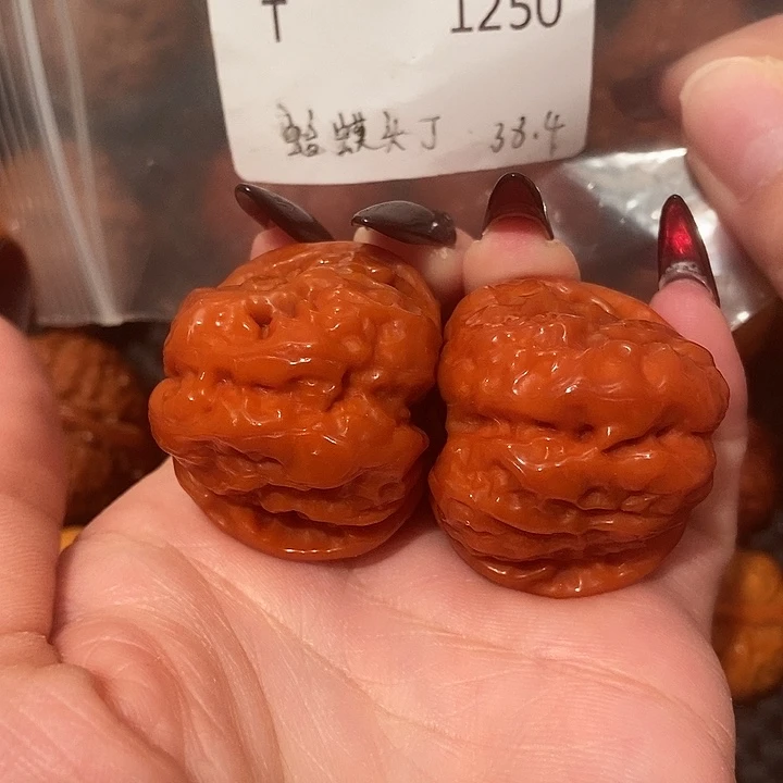 文玩核桃吊坠蛤蟆头38肚43