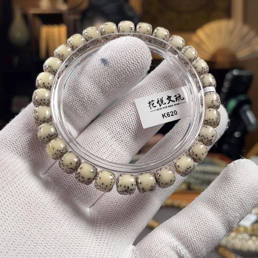 手串星月菩提8x7 糯冰奶奶灰侧留白 K620