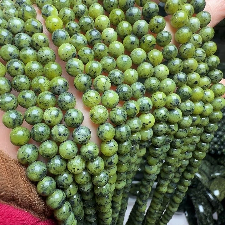 未镶嵌蛇纹石玉黄翠108颗