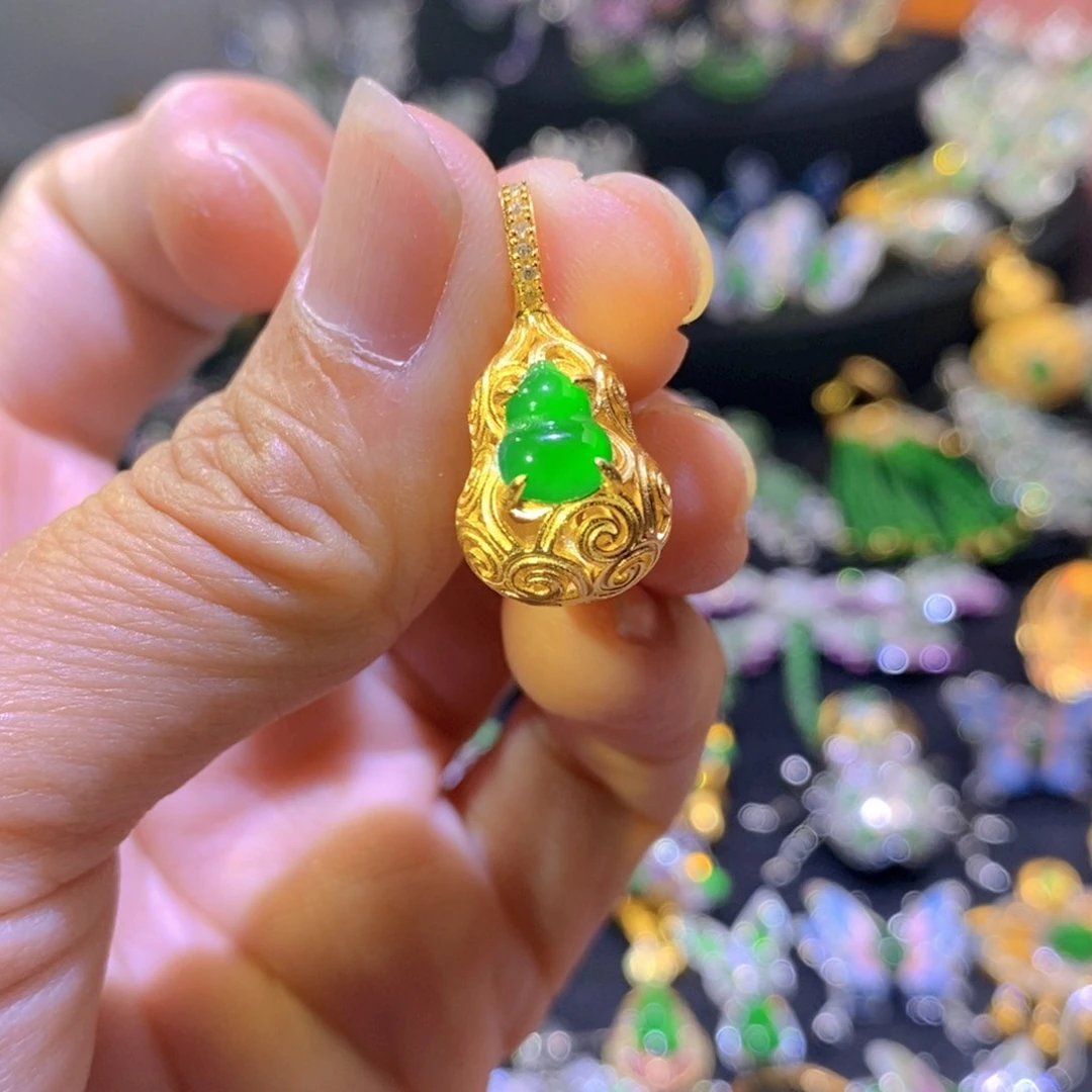 翡翠银S925镶嵌颈饰天然翡翠