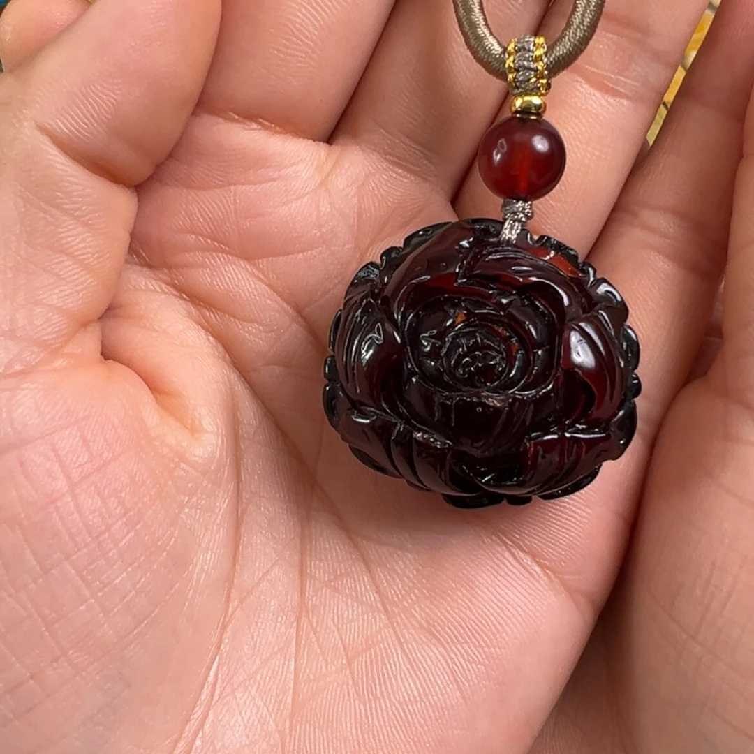 琥珀未镶嵌裸石微瑕