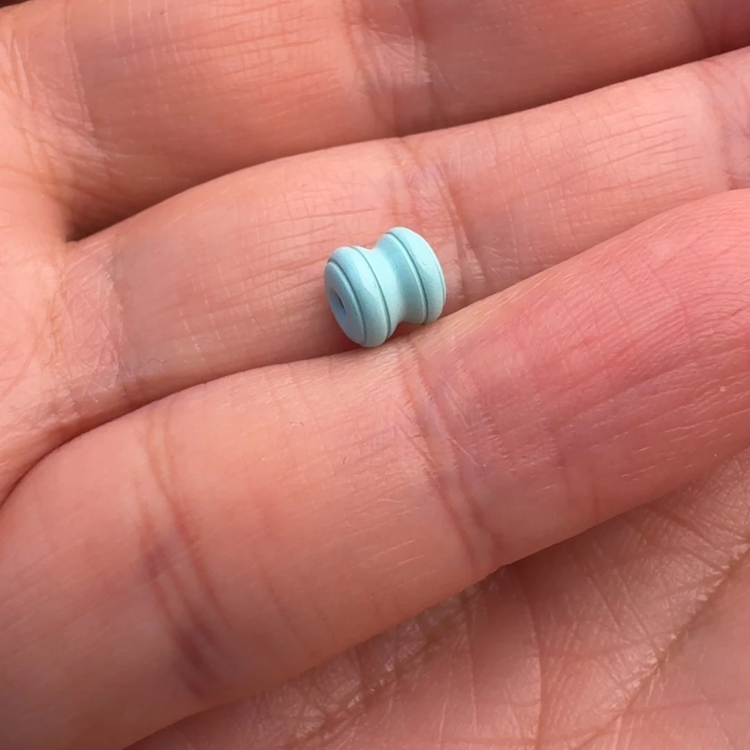 王***绿松石未镶嵌珠宝奇石