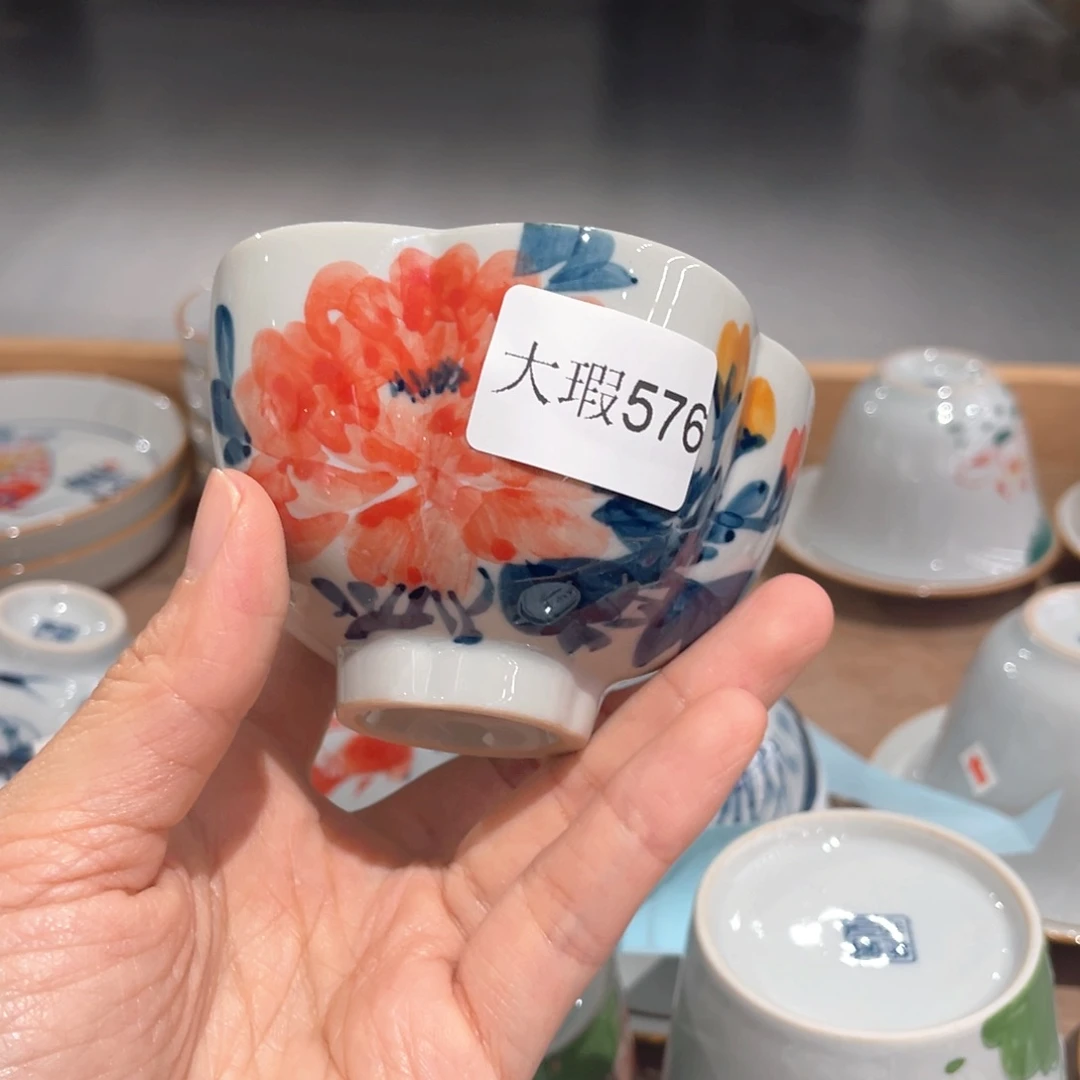 釉下手绘茶具微瑕