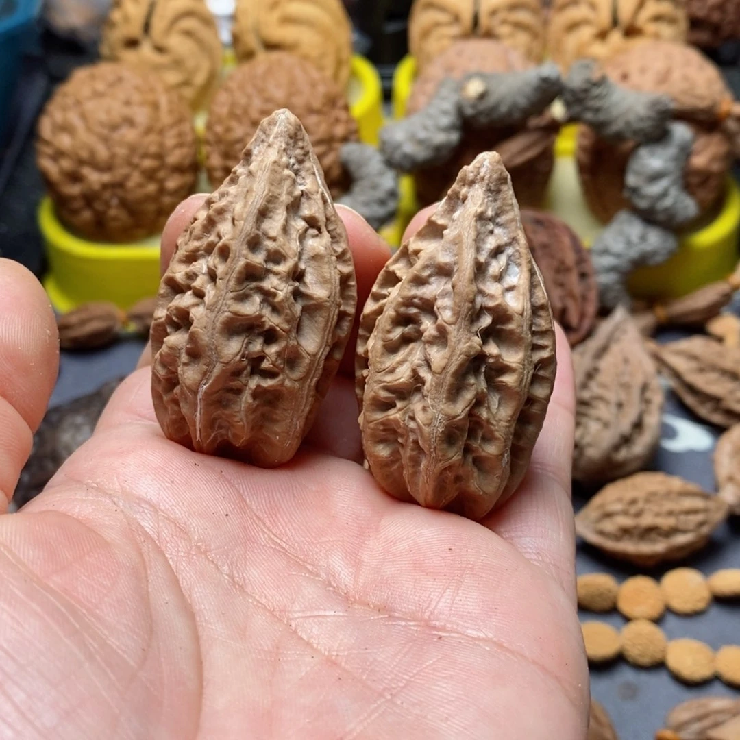 文玩核桃吊坠瑕疵36