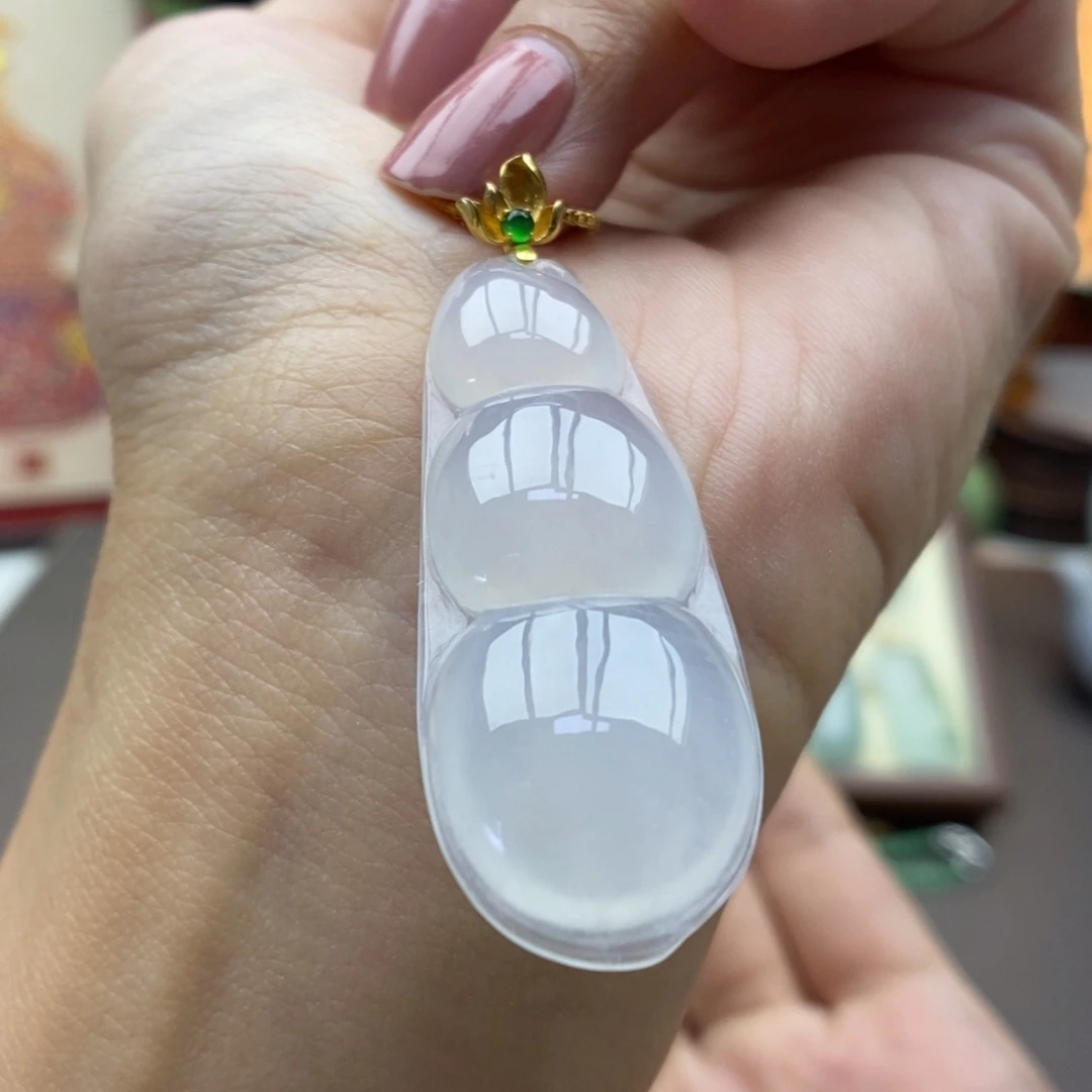 翡翠18K金镶嵌颈饰吊坠18