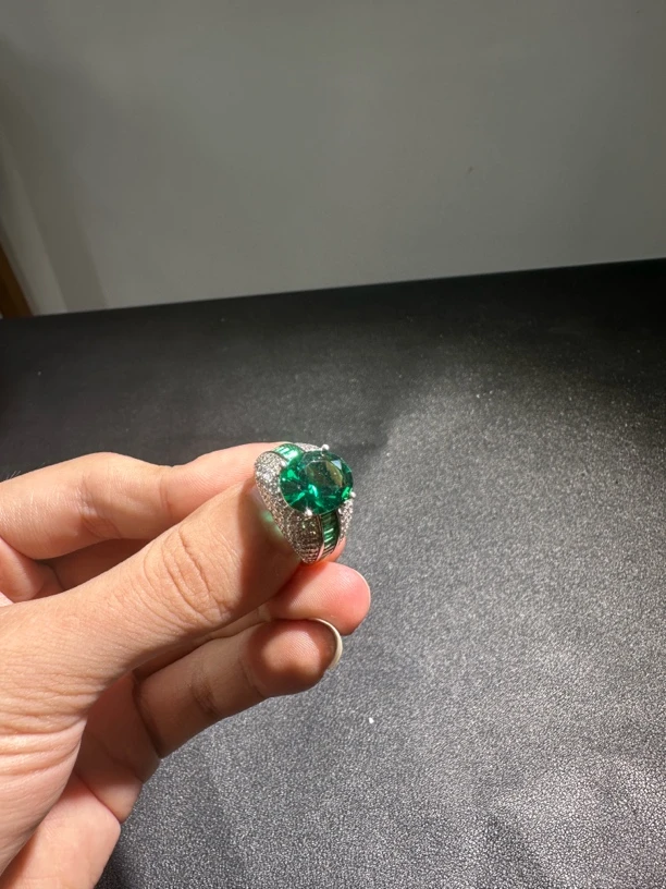 T0071绿祖母戒指