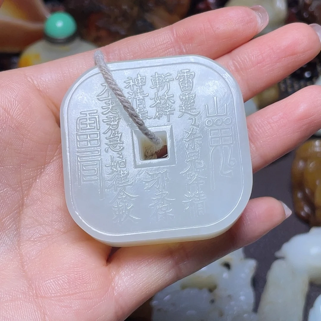 【闪购商品】未镶嵌和田玉把件用****3