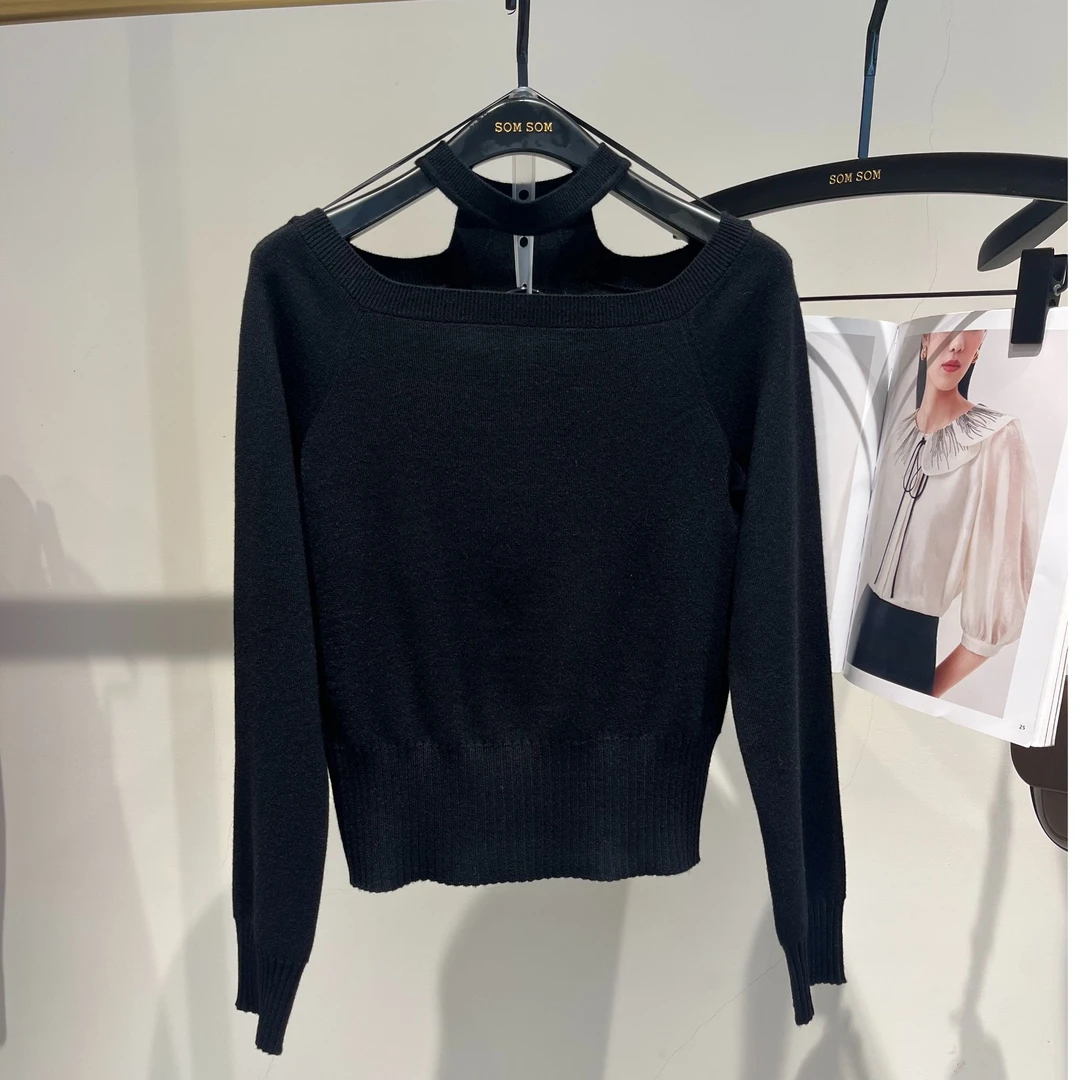 2025年TH品牌春季新款挂脖毛衣F122533013