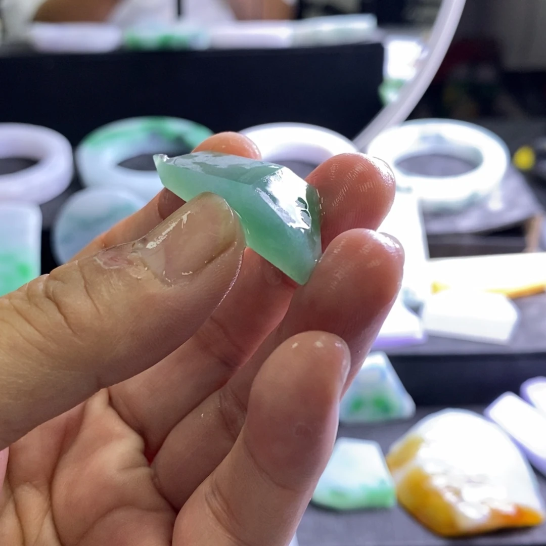 文***德未镶嵌定制翡翠包工悟道