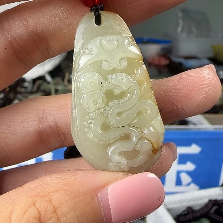 颈饰未镶嵌和田玉