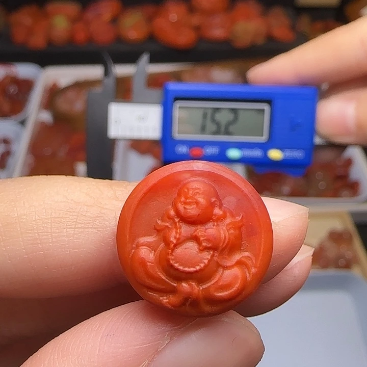 黛***儿南红玛瑙未镶嵌颈饰打孔不退不换