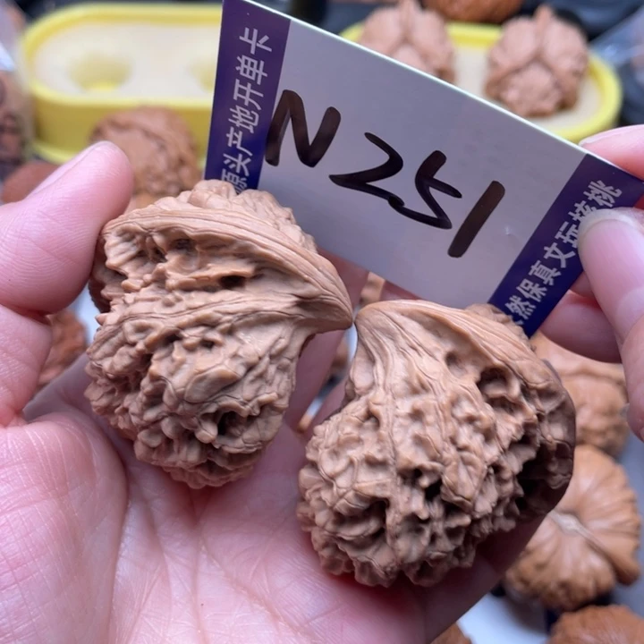 文玩核桃把件座山雕45尺