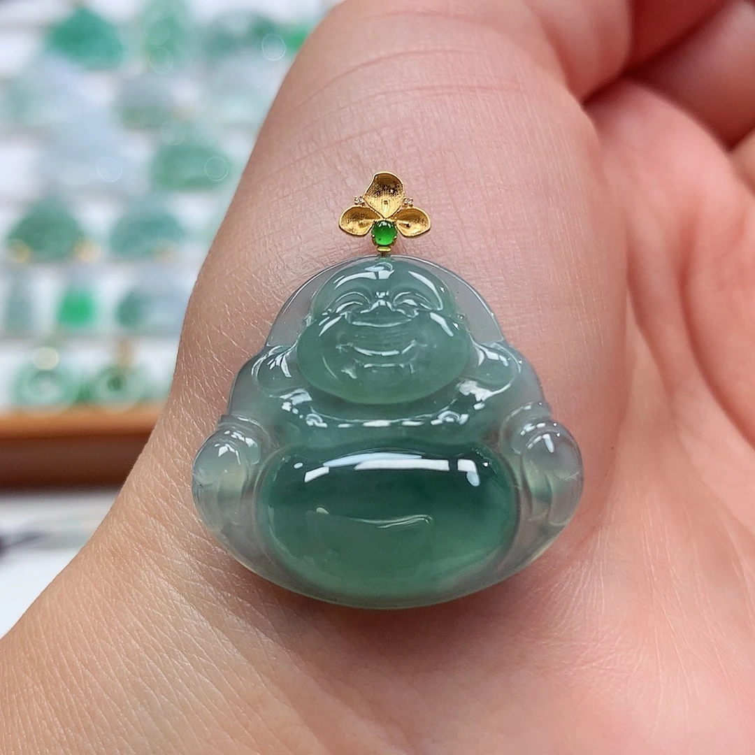 翡翠18K金镶嵌吊坠(赠链)24.7-26.8-5.3