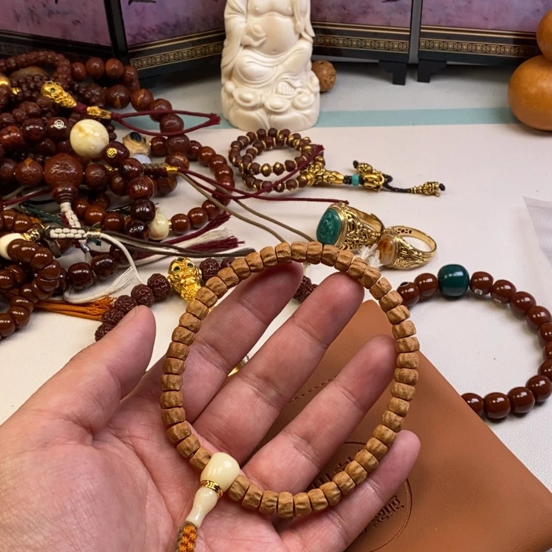 吊坠柏香籽/百香籽。。。。。。。。。。