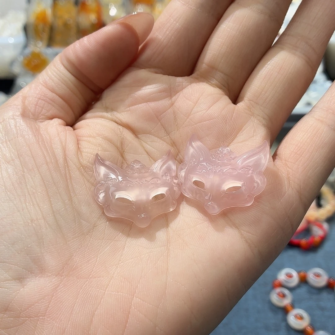 婧***。玛瑙/玉髓未镶嵌颈饰