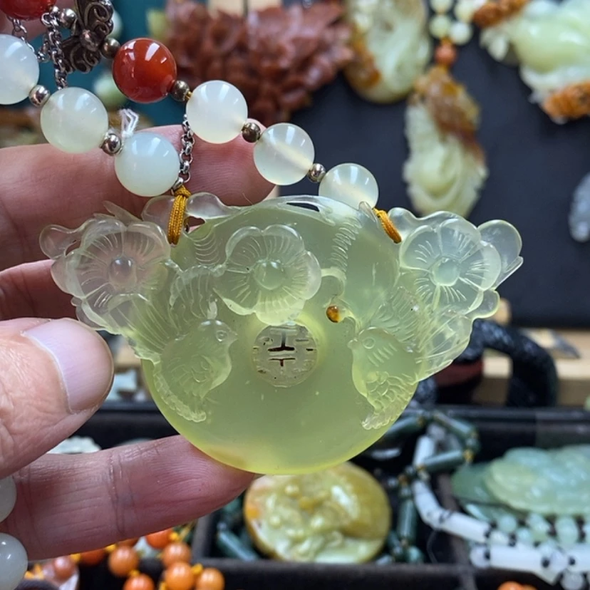 【闪购商品】蛇纹石玉吊坠未镶嵌