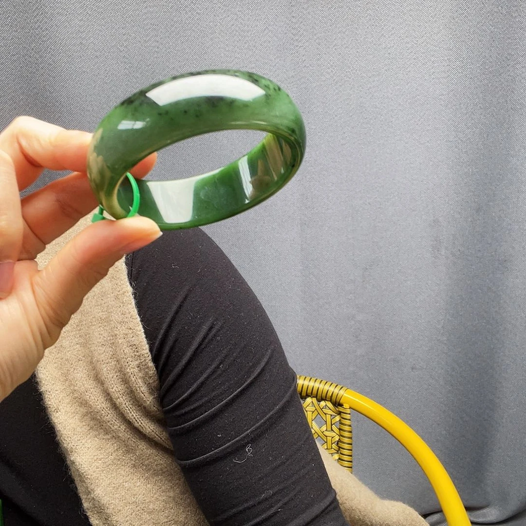 b***海和田玉未镶嵌手镯