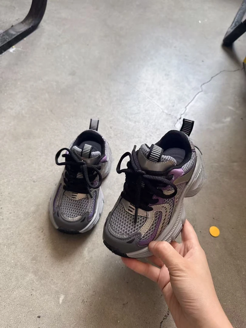 B805高端儿童时尚百搭运动鞋