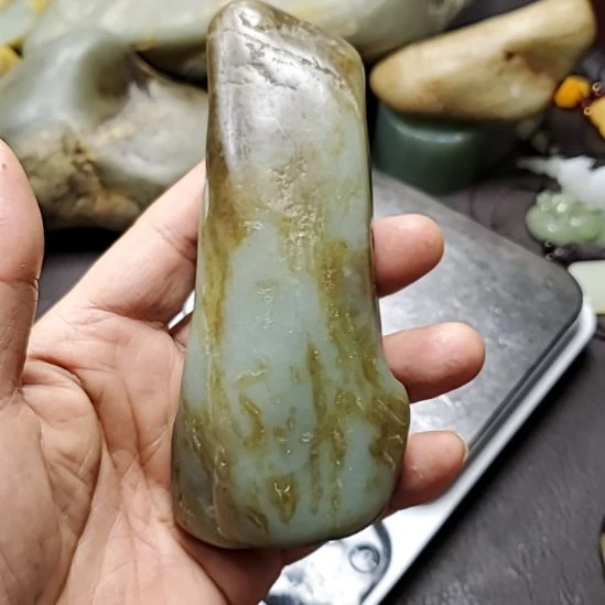 和田玉（糖玉）未镶嵌挂件