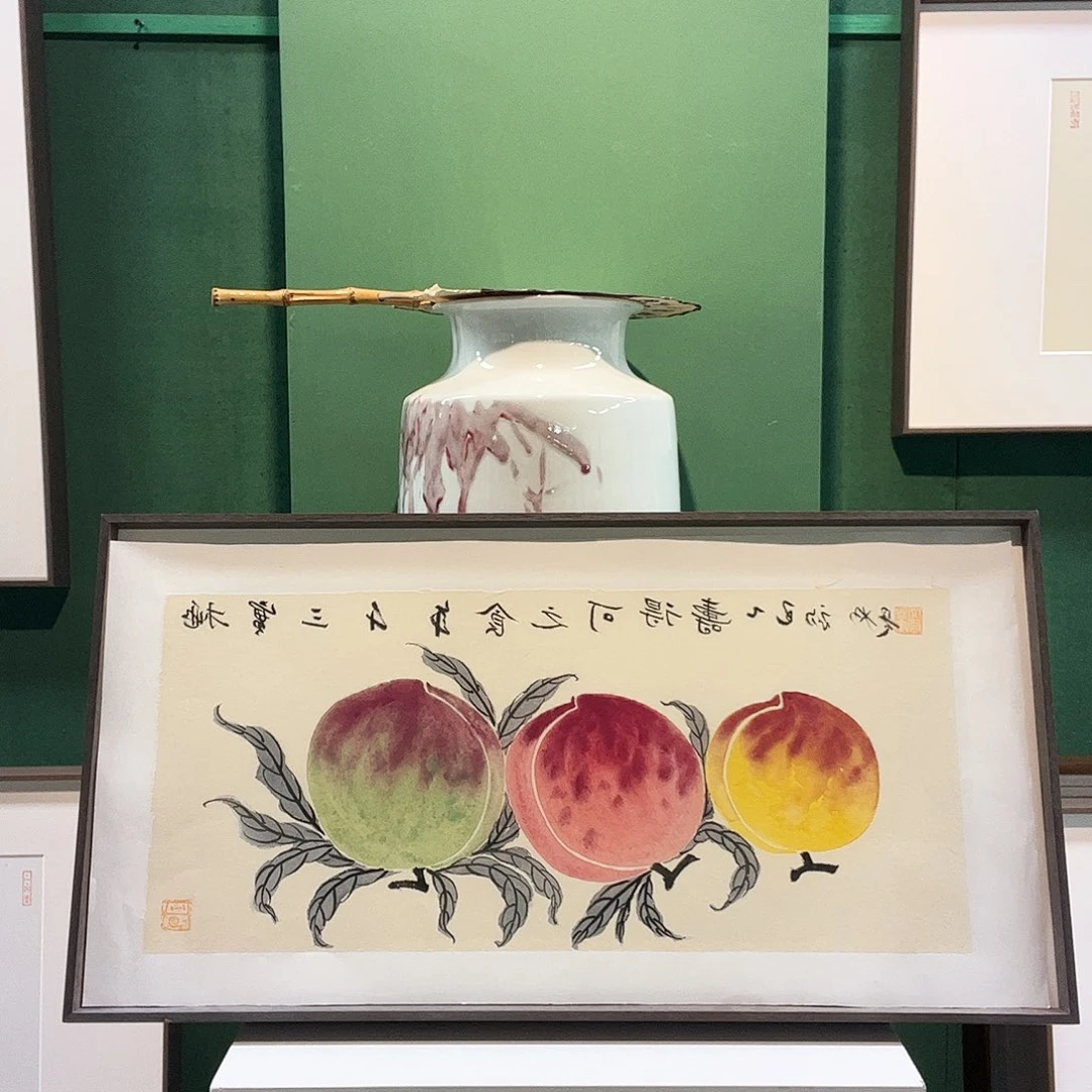 国画董亮带框精装裱福利
