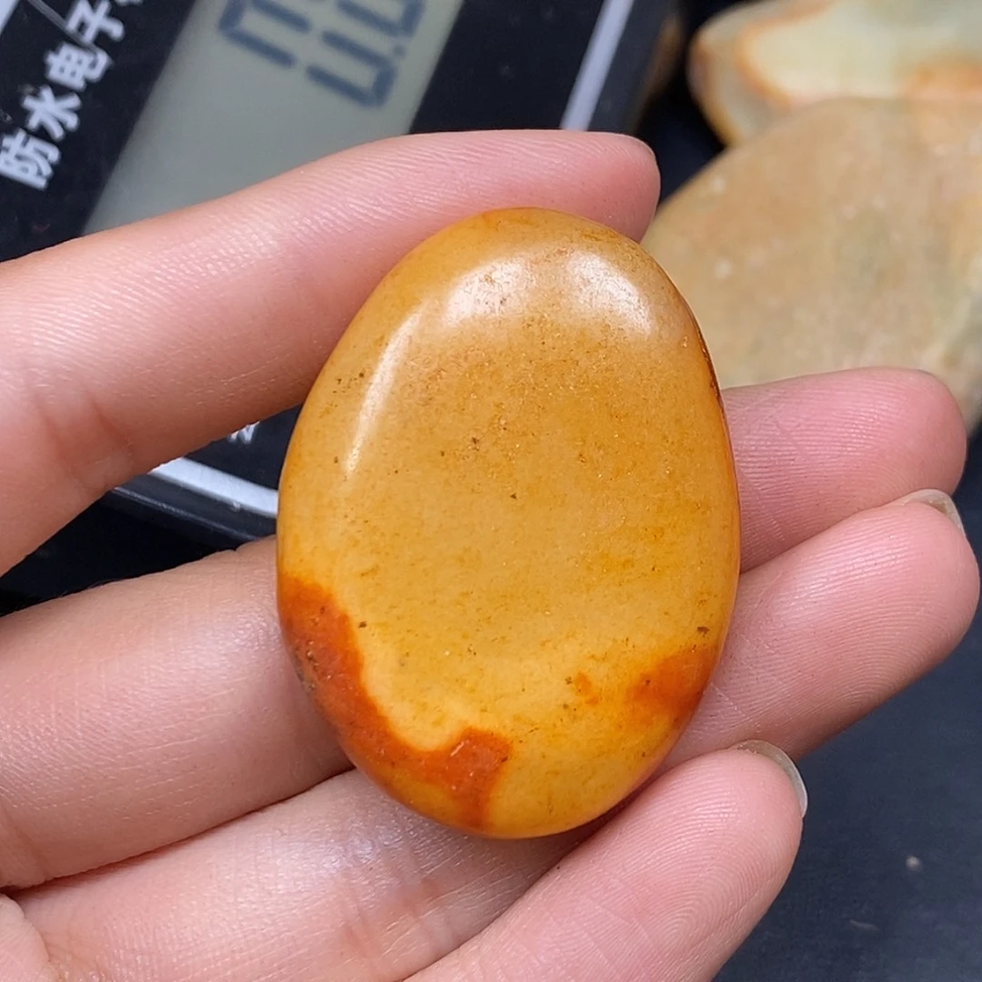 和田玉（糖玉）未镶嵌挂件