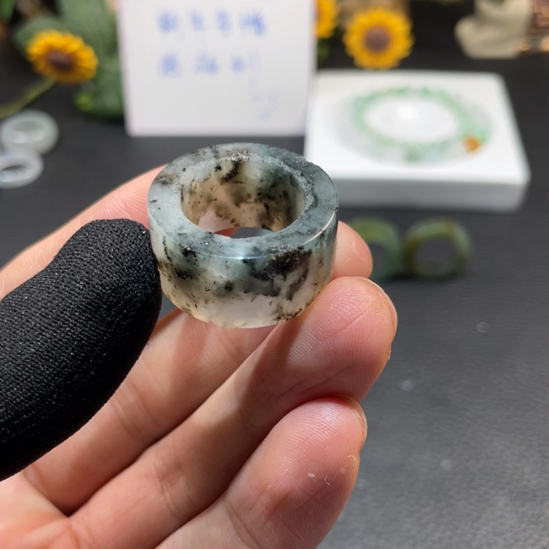 定制翡翠未镶嵌天然翡翠