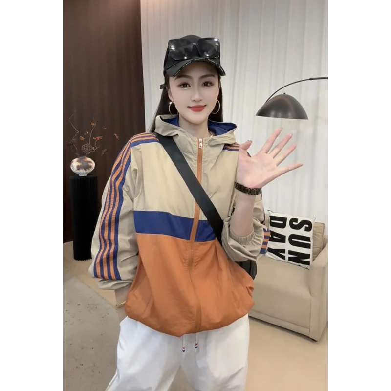 韩版撞色拼接连帽拉链防晒衣2025年夏季新款大码宽松时尚薄外套女