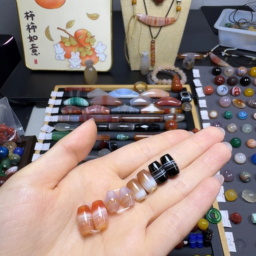 小***曼玛瑙/玉髓未镶嵌天然玛瑙