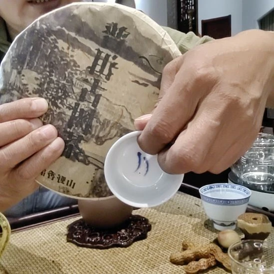紫砂茶碗2016老班章白班杯