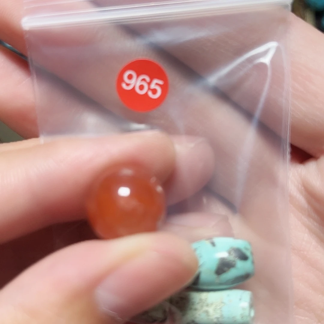 白***狼玛瑙/玉髓未镶嵌圆珠桶珠老型手串！！