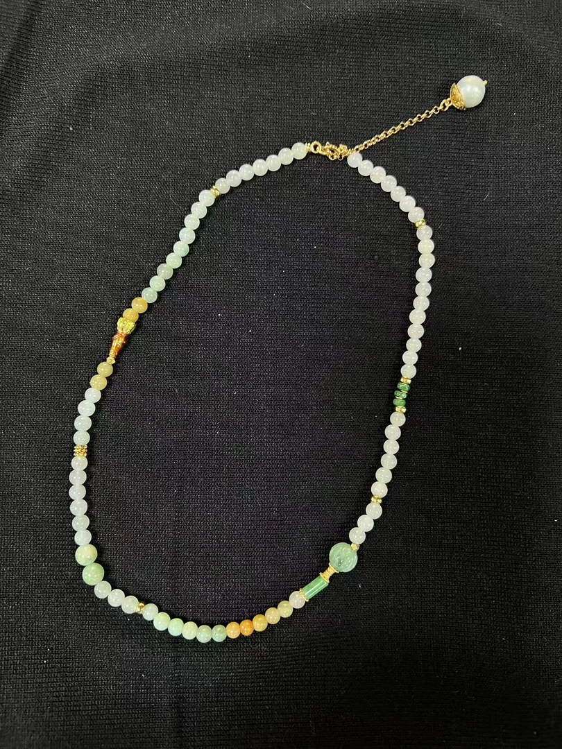 C2100翡翠渐变项链