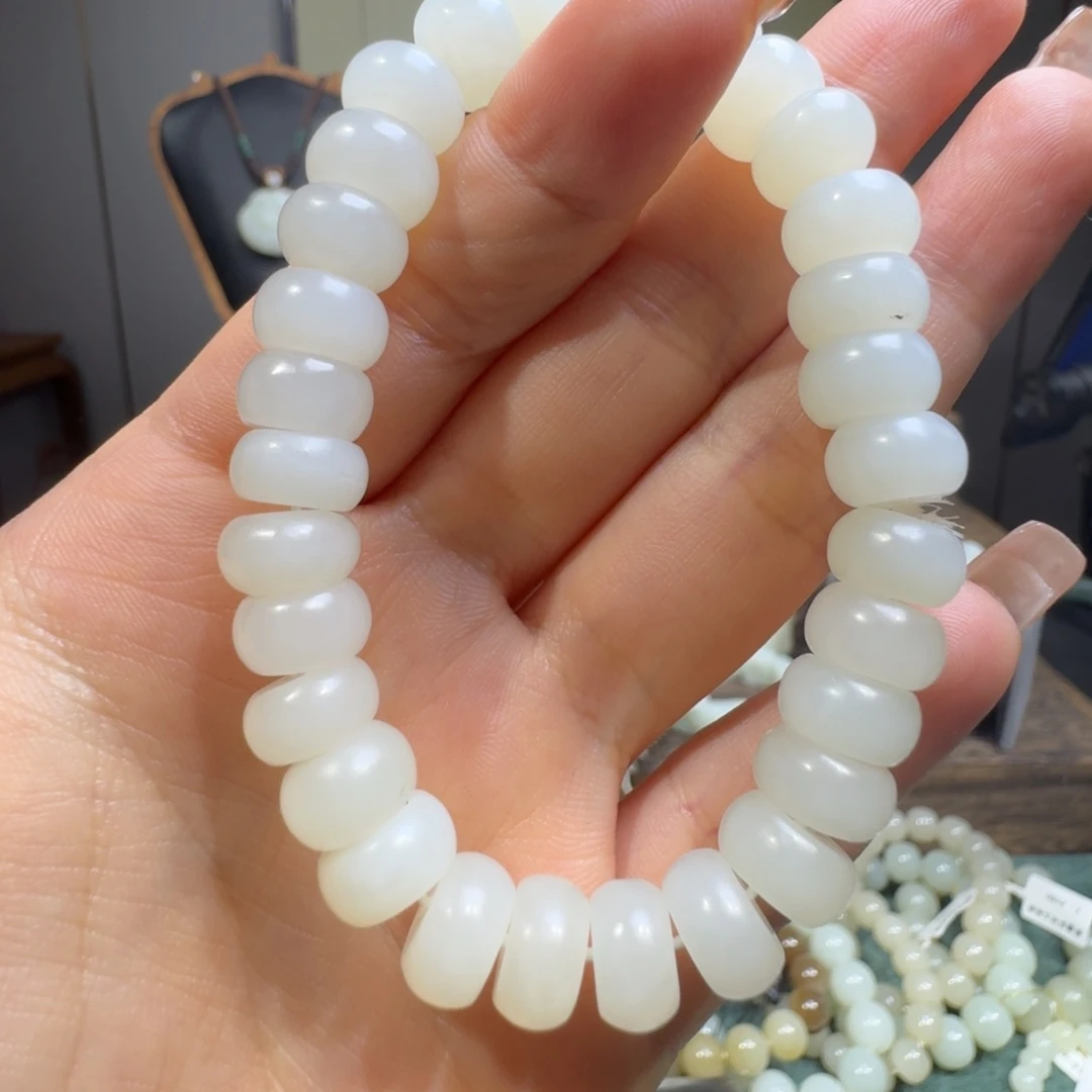 和田玉手串未镶嵌