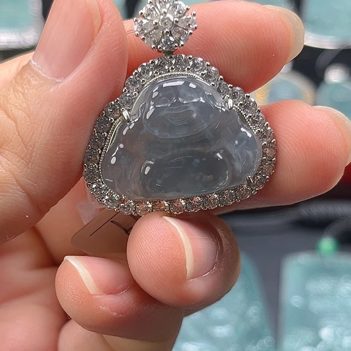 翡翠未镶嵌颈饰1，