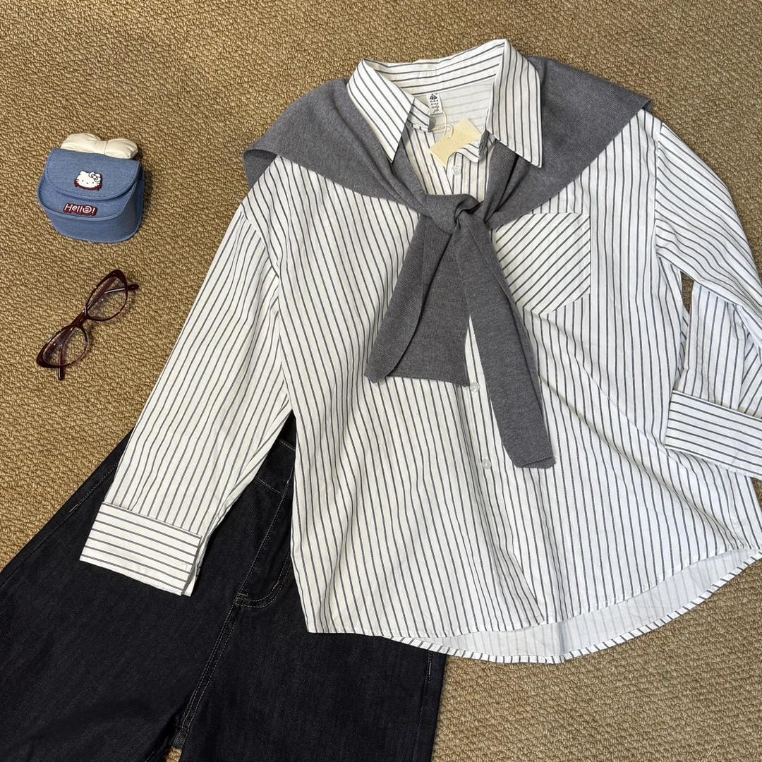 早秋韩系条纹翻领衬衫搭配针织披肩套装