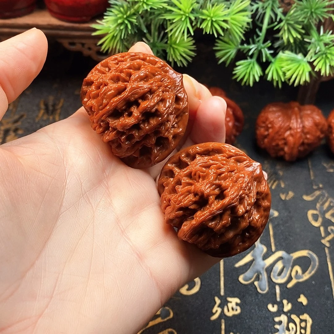 文玩核桃吊坠狮虎兽3