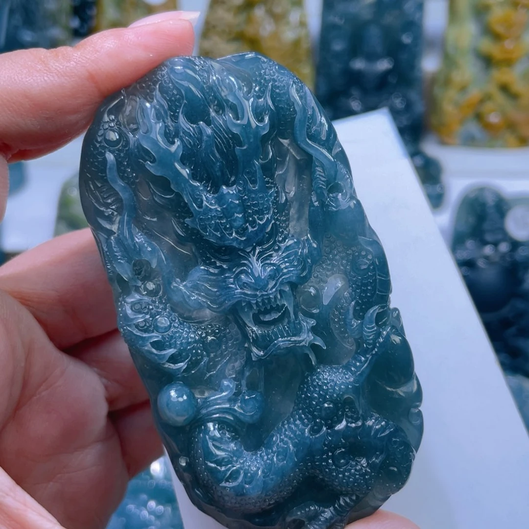 紫***卿翡翠未镶嵌颈饰翡翠