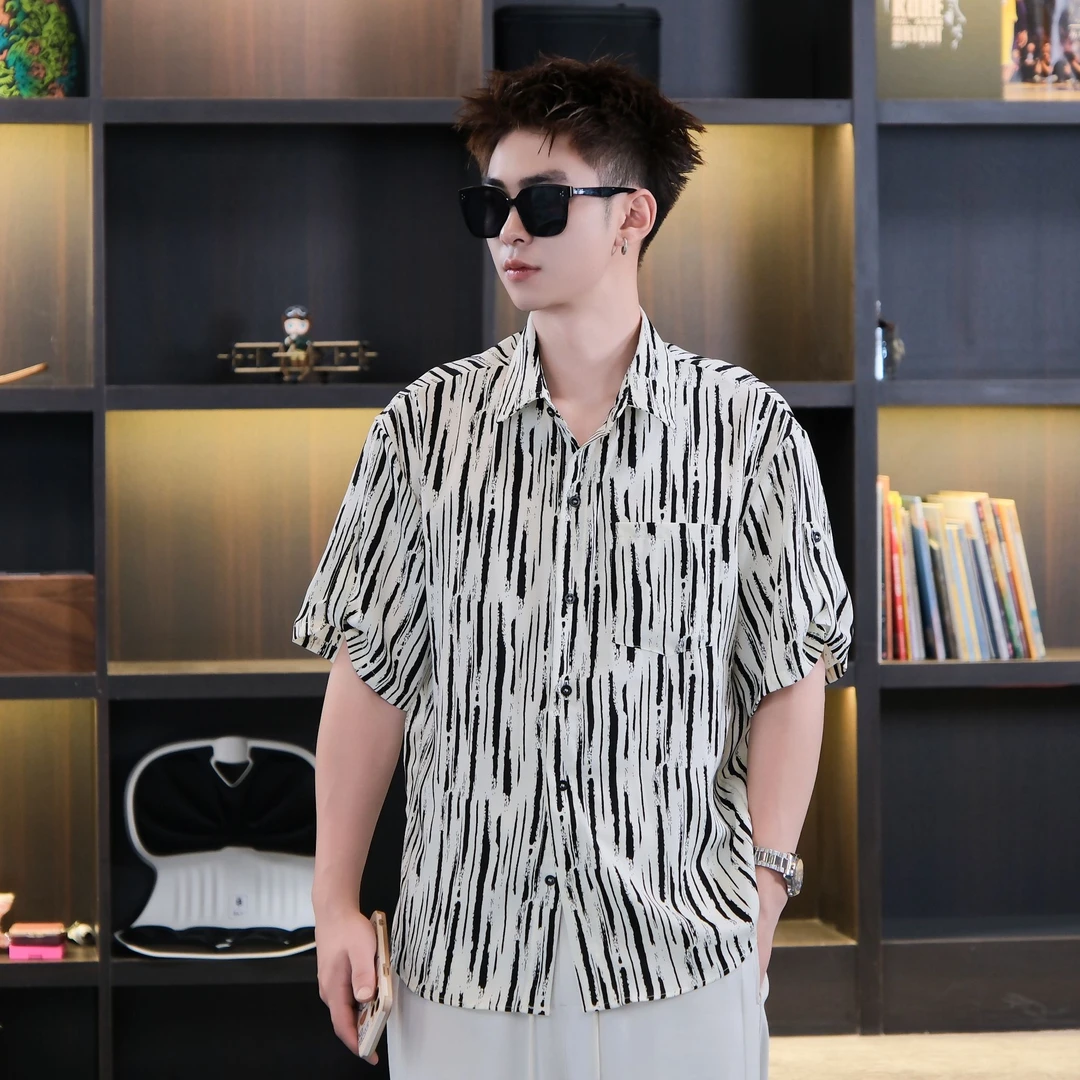 夏季黑白条纹冰丝短袖衬衫休闲时尚设计感免烫抗皱衬衣男装衬衫