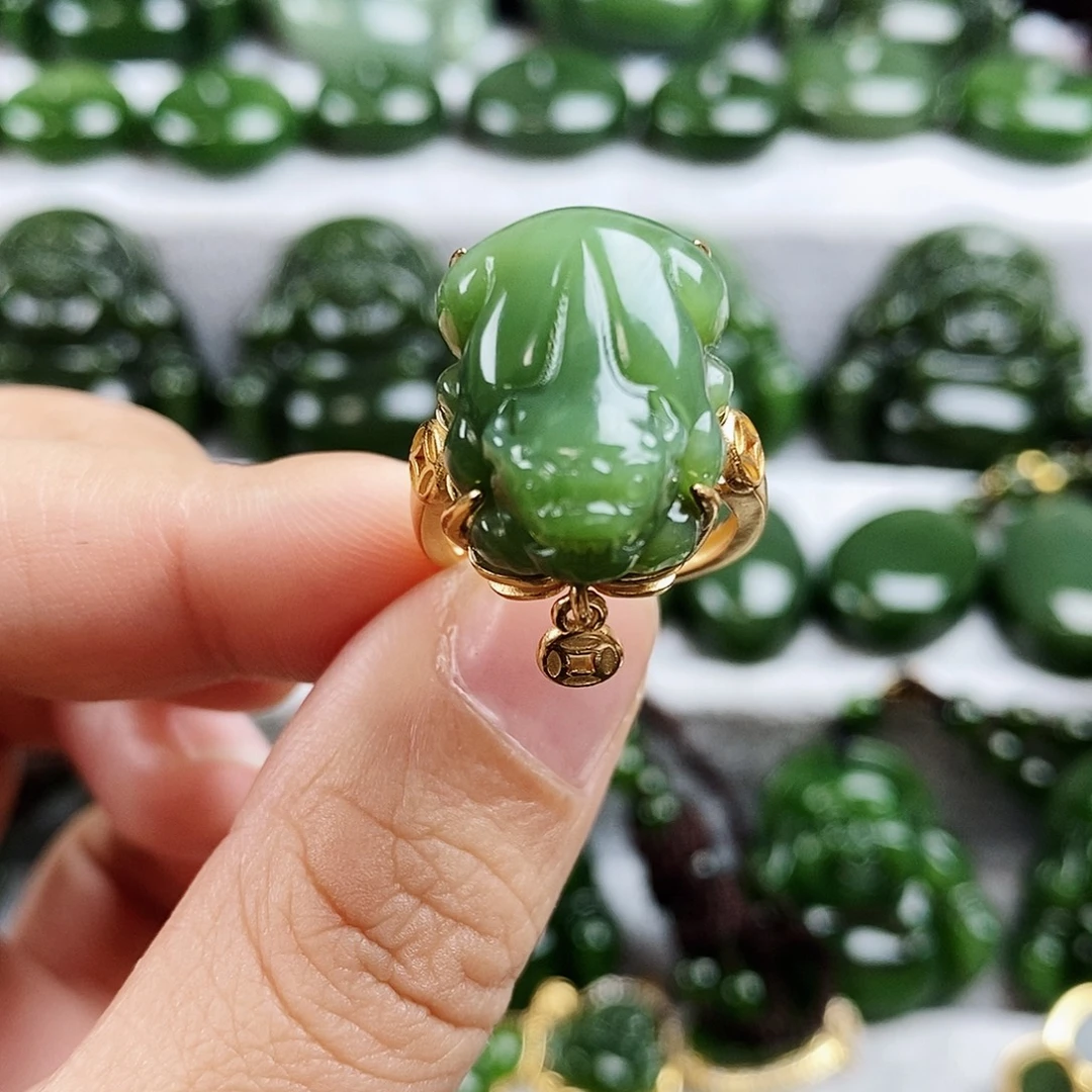 和田玉（碧玉）未镶嵌颈饰