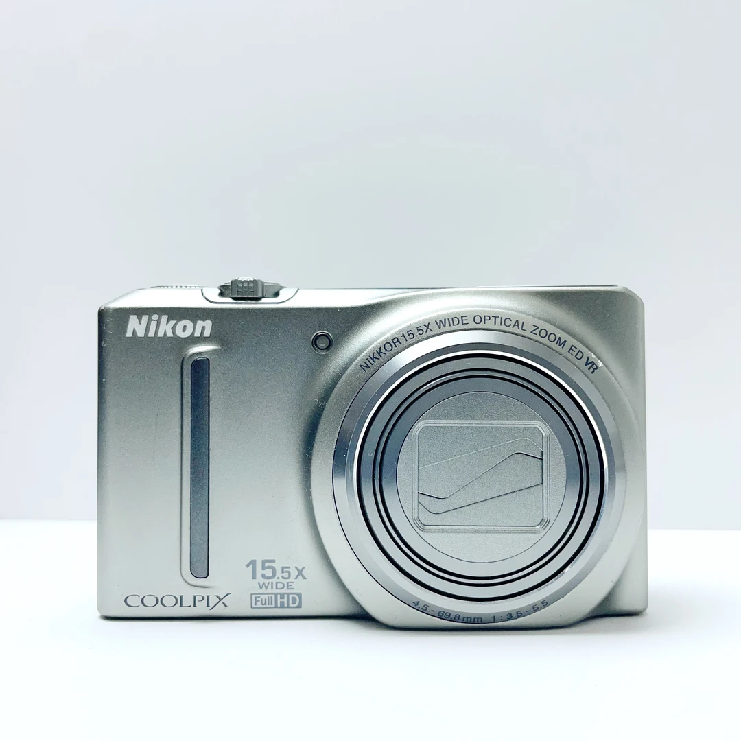 95新 Nikon/尼康 s9050金属机身1200万像素15倍小长焦可摄月ccd