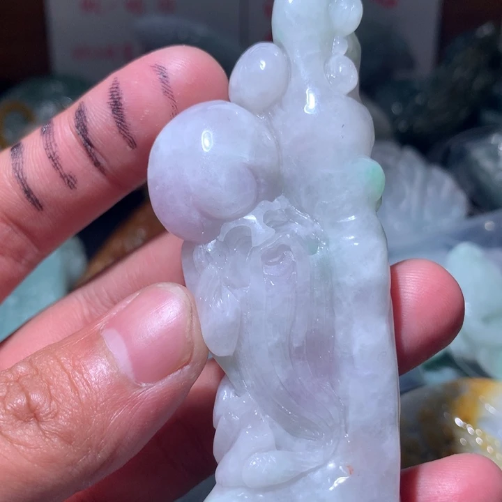 翡翠未镶嵌颈饰保真天然a货翡翠