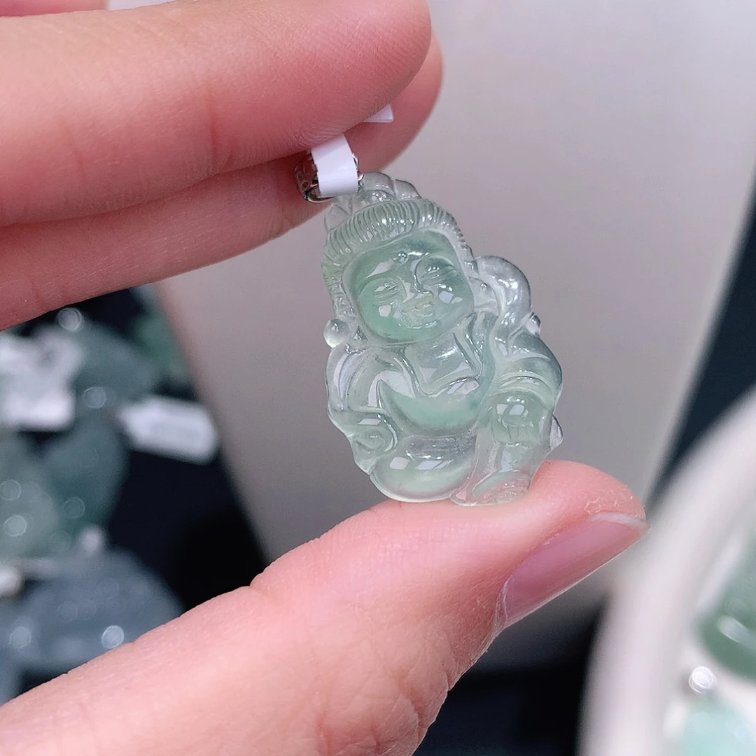 颈饰18K金镶嵌翡翠福利