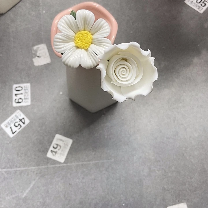 陶瓷纯手工捏花设计