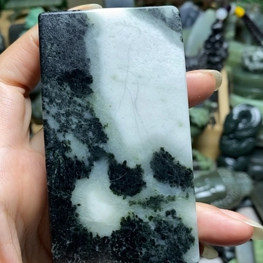 独山玉未镶嵌珠宝半成品