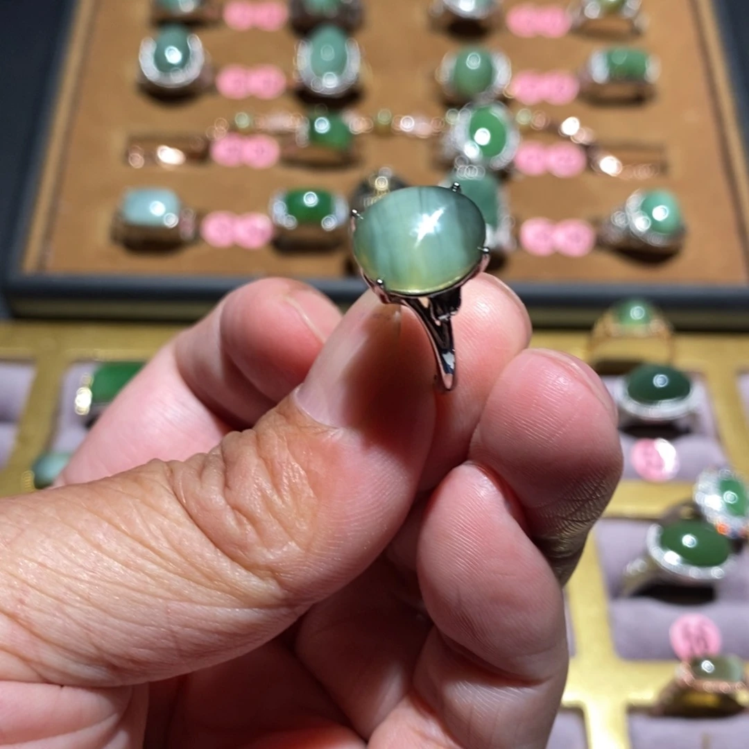 和田玉（碧玉）戒指未镶嵌