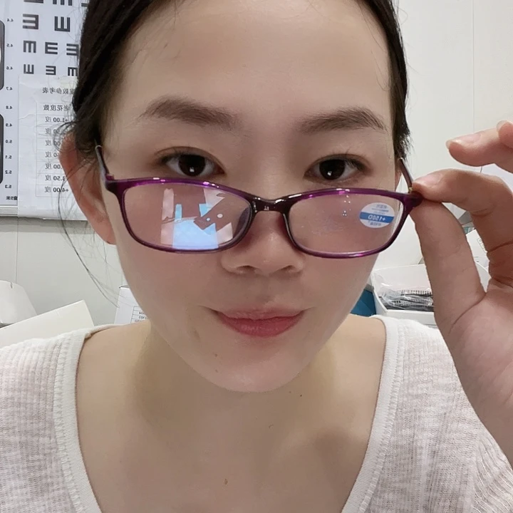 小***金便携150老花镜紫色的