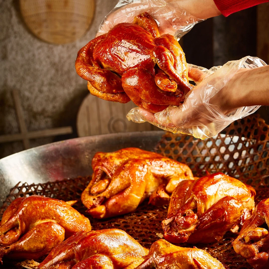 （邓家老卤烧鸡猪头肉）五香烧鸡一只