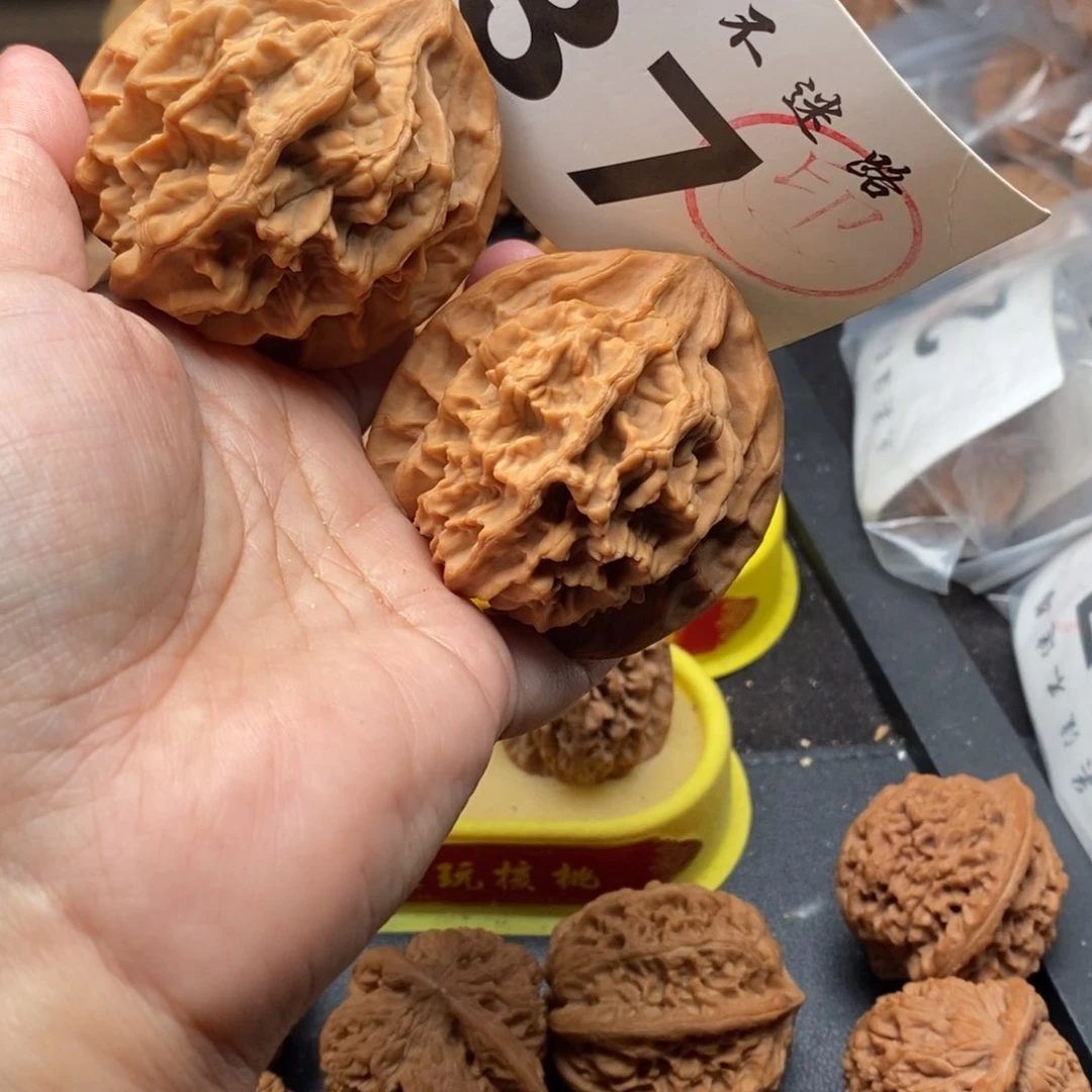 把件文玩核桃53帝王73克