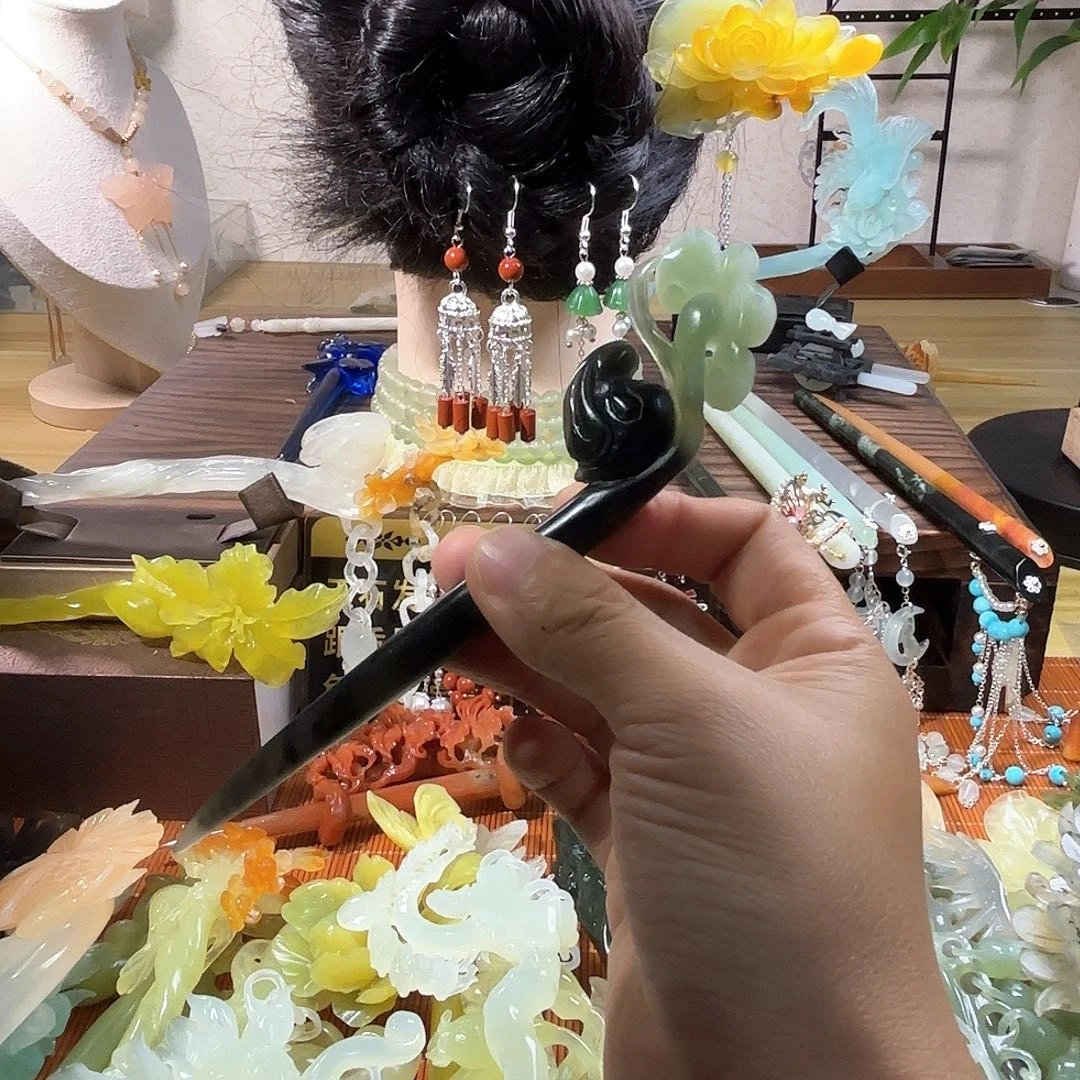 蛇纹石玉合金发饰