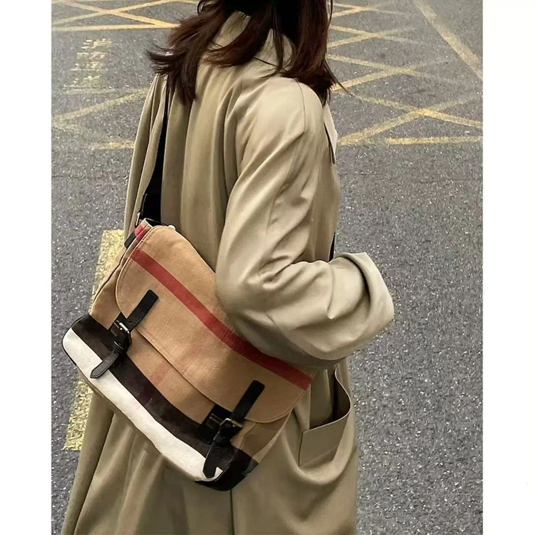 新款黄麻拼牛皮男女通用单肩斜挎邮差包