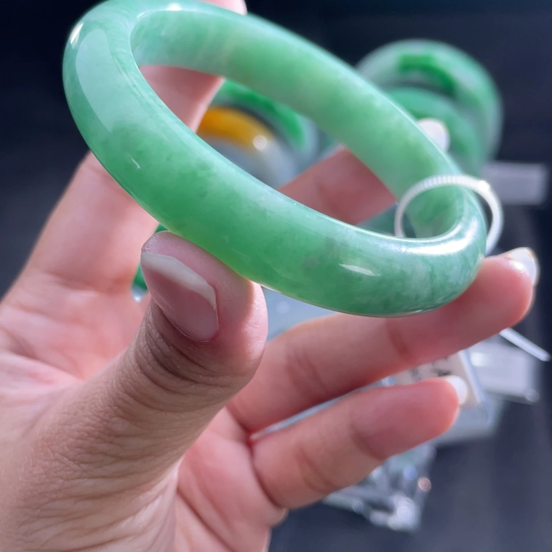 定制翡翠未镶嵌正圈